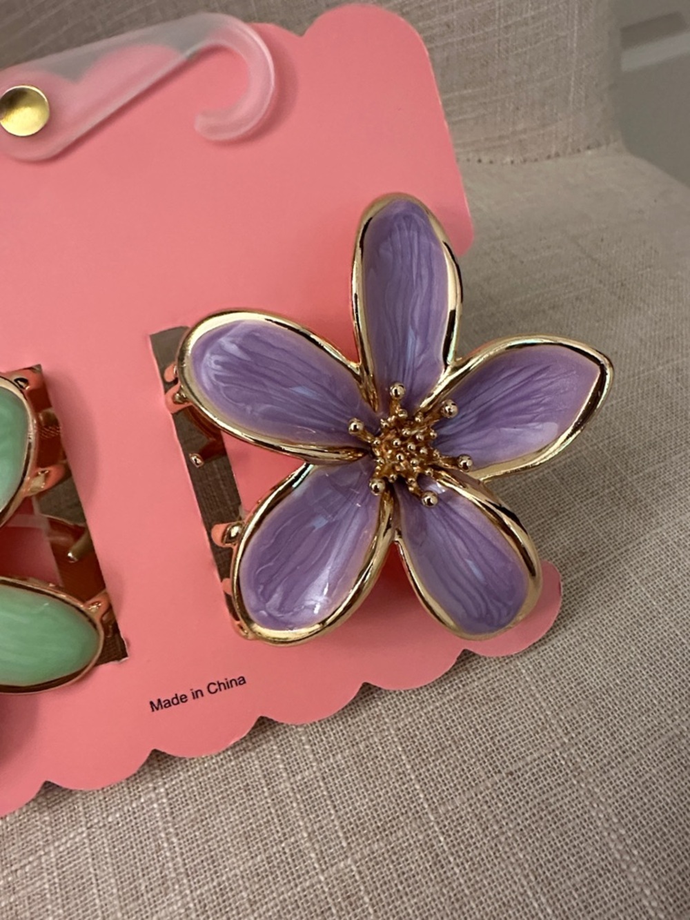 Sunday State Enameled Floral Hair Clips in Gold Set of 2 - Picture 4 of 6